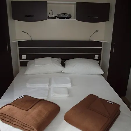 Mobile Homes Adria Riva Camp Basko Polje Baska Voda